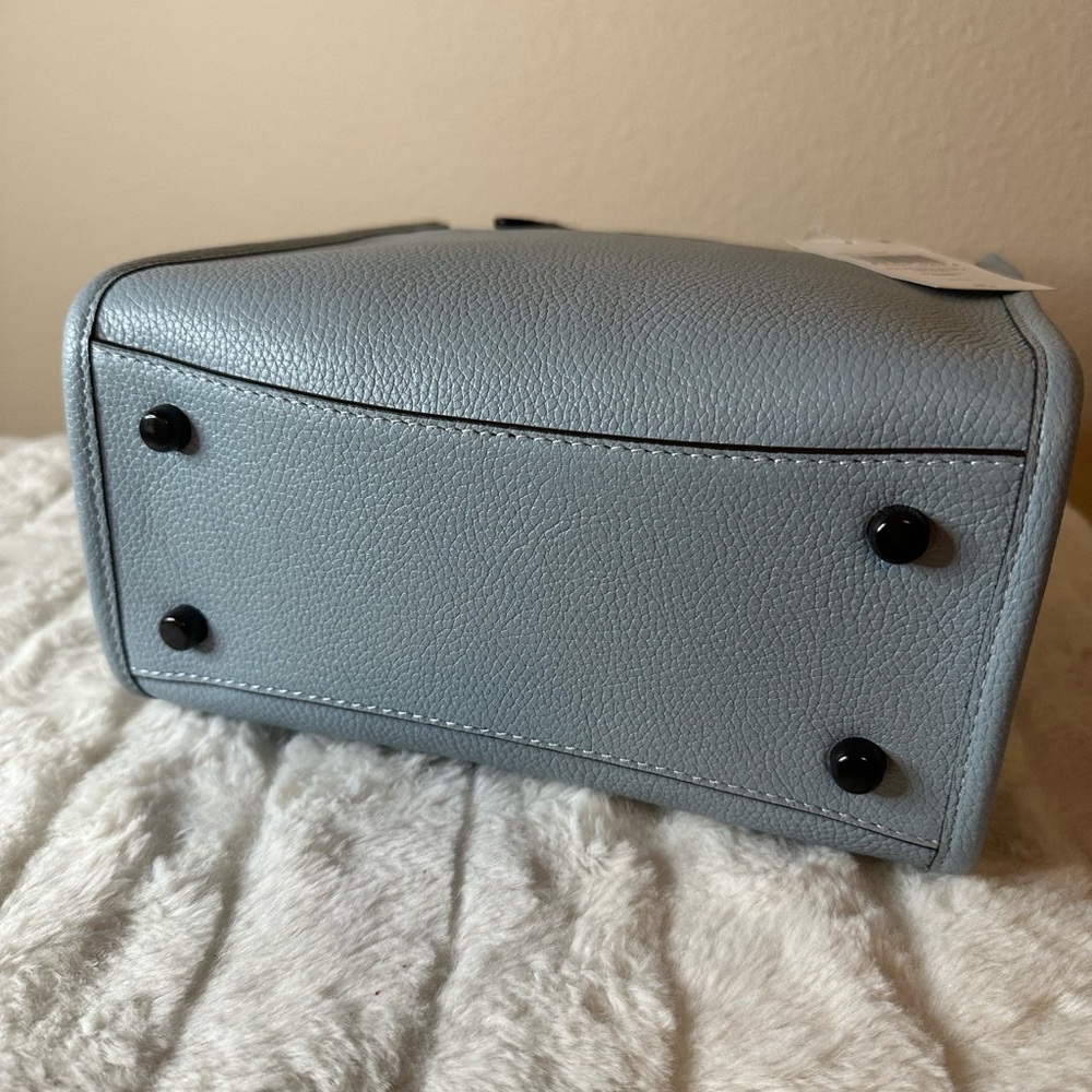 Coach Field Tote 22 Pebble Leather Aqua - Picture 6 of 15